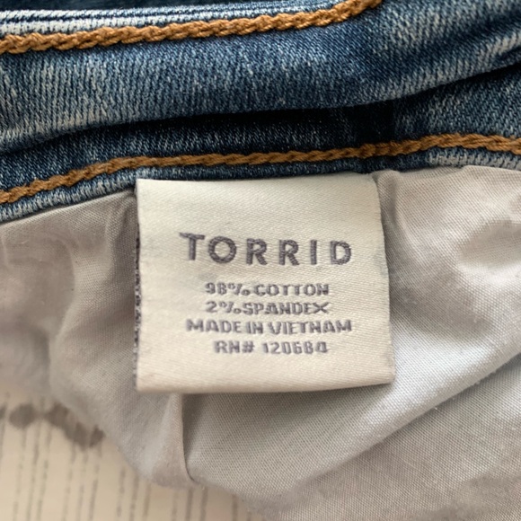 Torrid  Blue Jeans - Size fits 20 - Picture 4 of 6